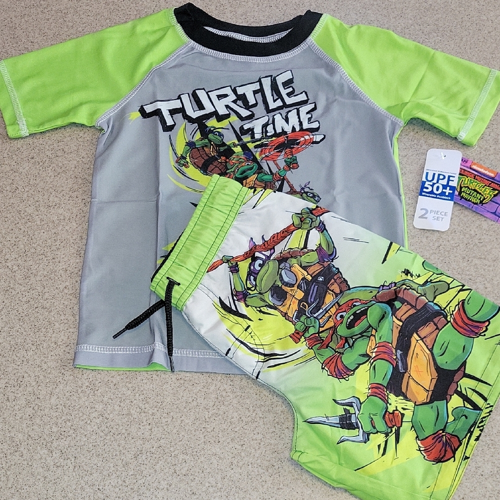 Nickelodeon Teenage Mutant Ninja TurtlesRashguard & Trunk Set Size 4/5 NWT